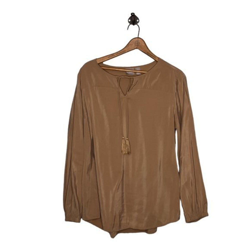 Chico's 1 Camel Tan Tassel Tie V-Neck Silky Modal Blend Blouse Top Medium‎ M 8